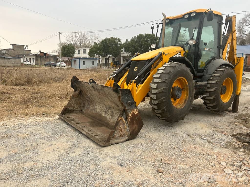 JCB 4 CX Ekskavaatorlaadurid
