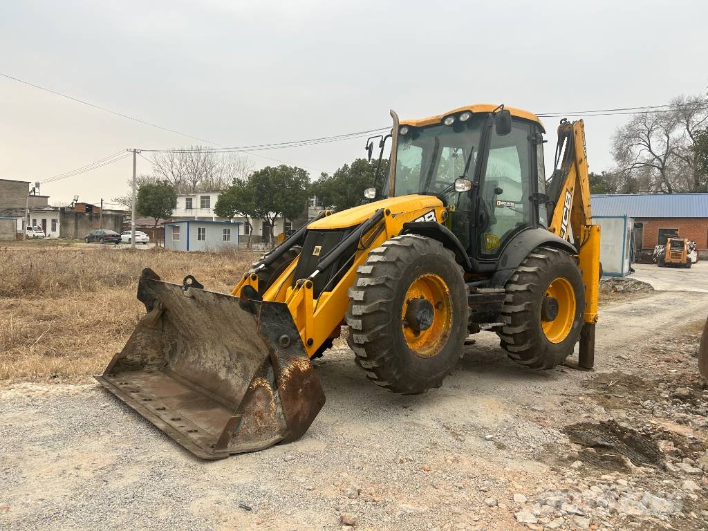 JCB 4 CX Ekskavaatorlaadurid