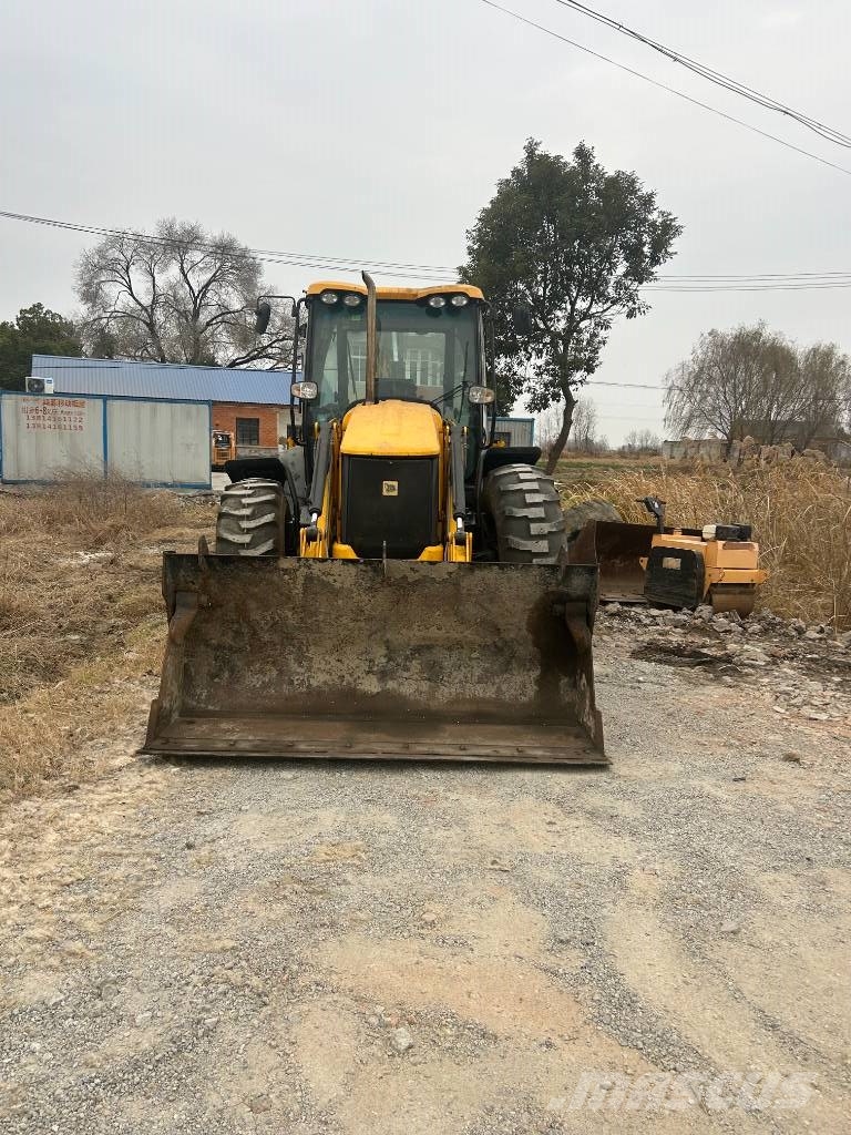 JCB 4 CX Ekskavaatorlaadurid