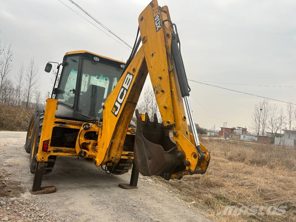 JCB 4 CX Ekskavaatorlaadurid