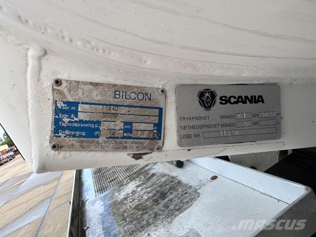 Scania G450 8X2 + 24.000 LITER TANK + 5 COMPARTIMENTS + H Camiones cisternas