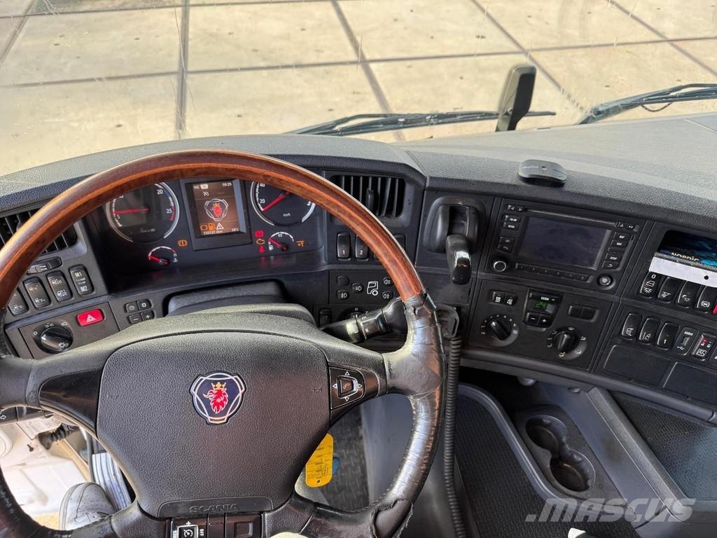 Scania G450 8X2 + 24.000 LITER TANK + 5 COMPARTIMENTS + H Camiones cisternas