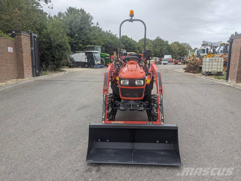 Kubota EK 1-261 Traktorit