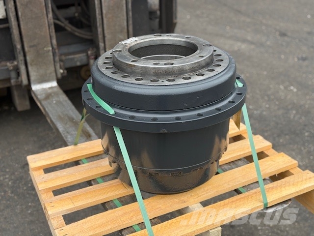Bomag BC 472 RB FINAL DRIVE BONFIGLIOLI 713C3 폐기물 다짐기