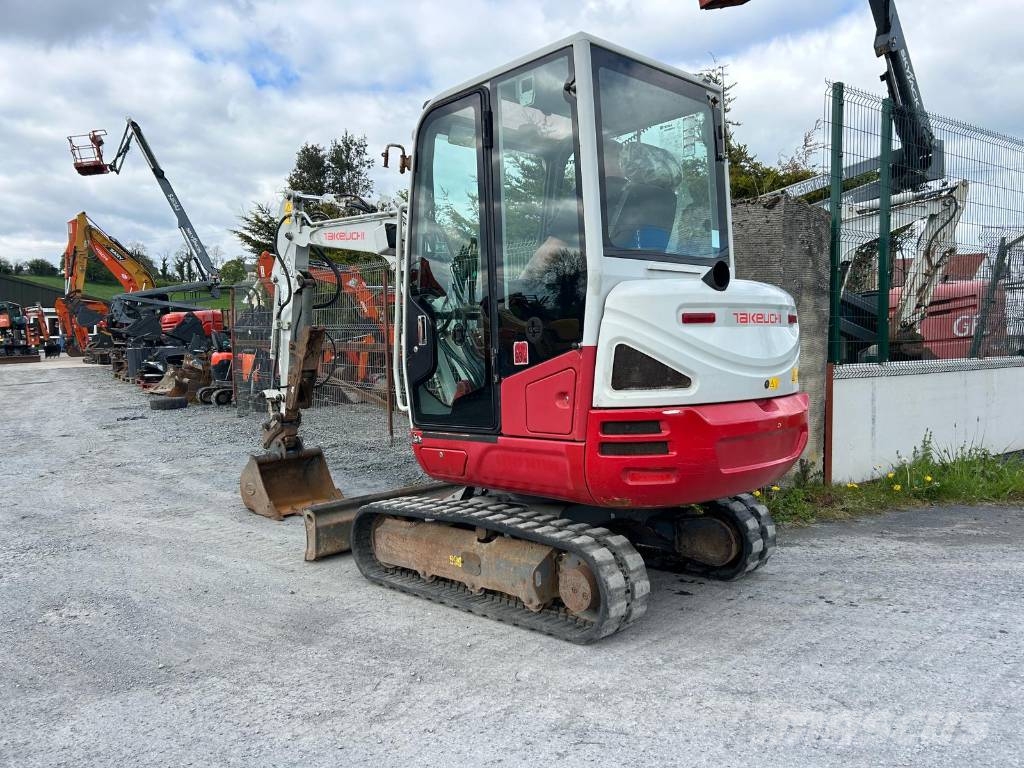 Takeuchi TB230 Mini excavators < 7t (Mini diggers)
