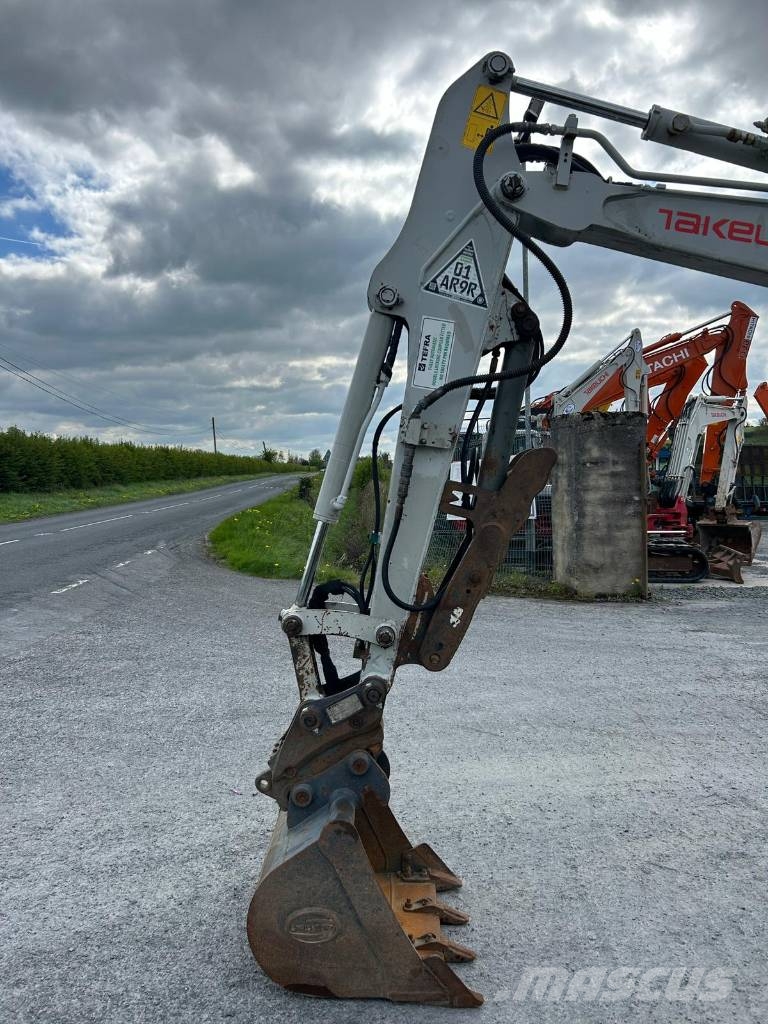 Takeuchi TB230 Mini excavators < 7t (Mini diggers)