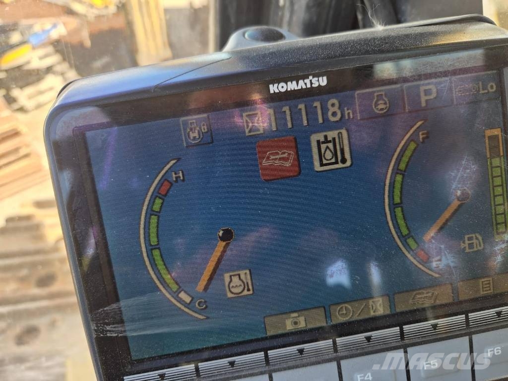 Komatsu PC 700 LC-8 Crawler excavators