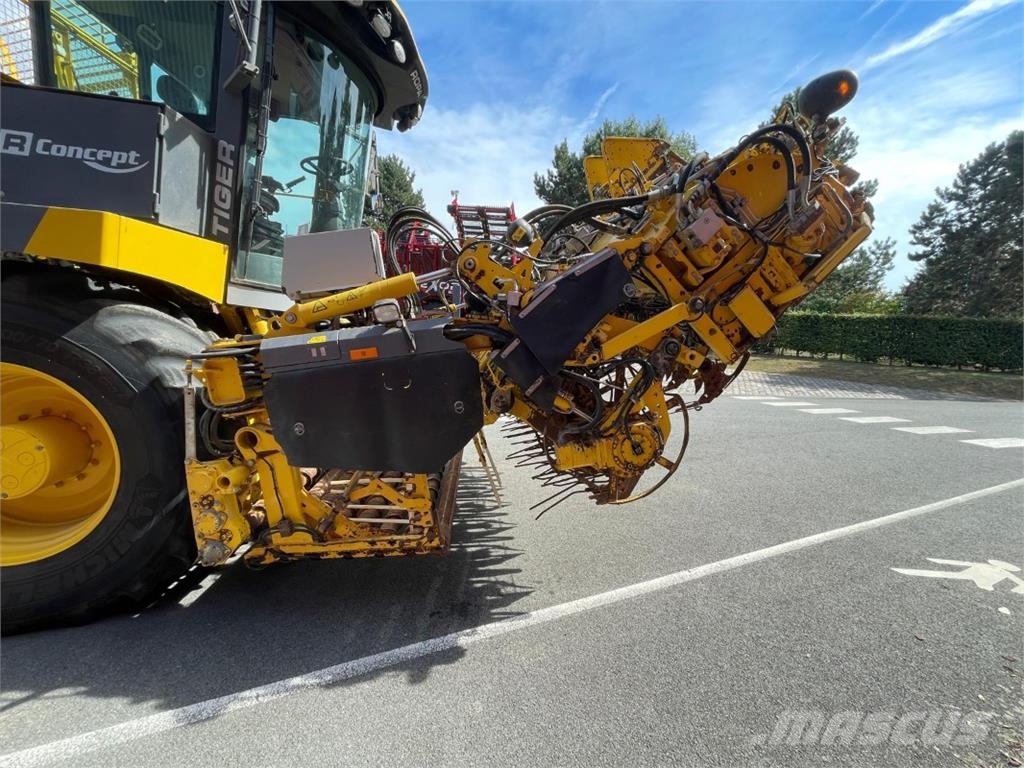 Ropa TIGER 6 Otra maquinaria agrícola