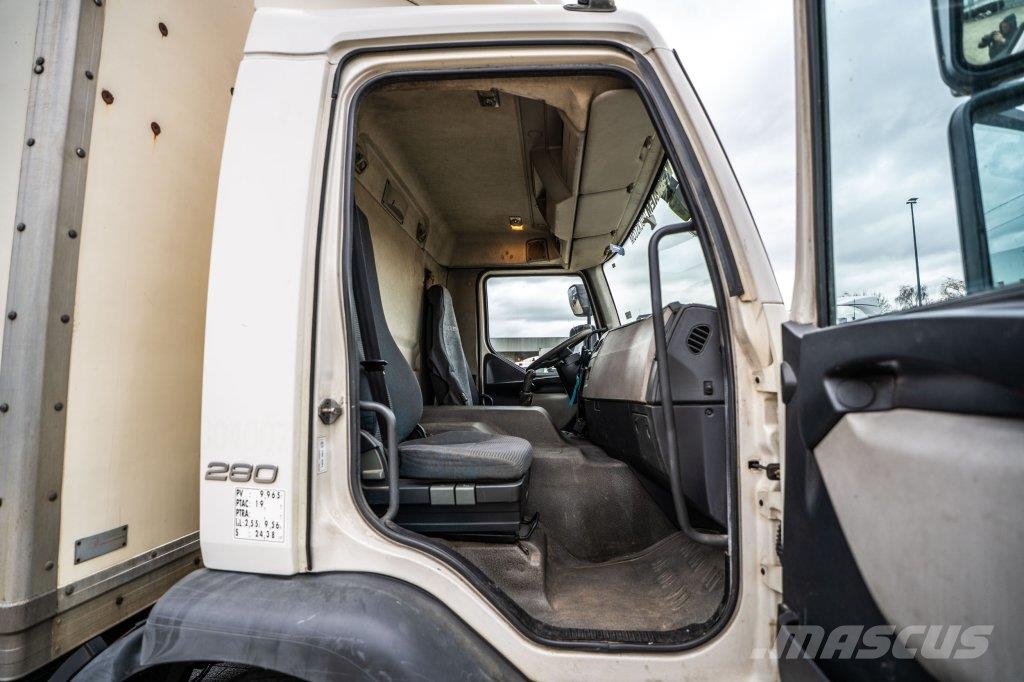 Volvo FE 280 Camiones con caja de remolque