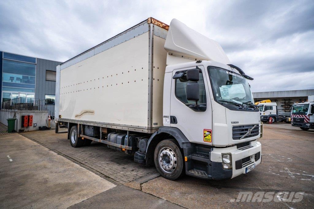 Volvo FE 280 Camiones con caja de remolque