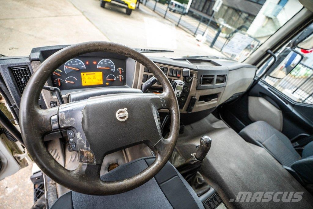 Volvo FE 280 Camiones con caja de remolque