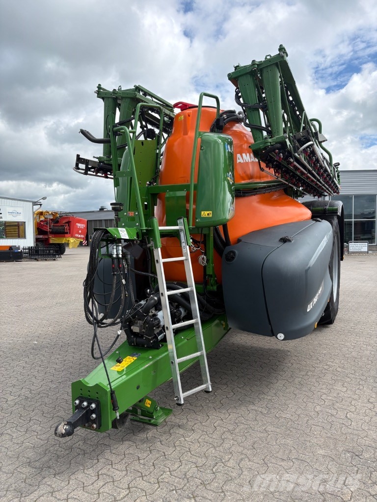 Amazone UX 7601 Super Anhängespritzen