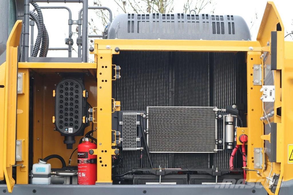 XCMG XE260E | ROTOTILT R8 | CE | CUMMINS STAGE V | WARR Rupsgraafmachines
