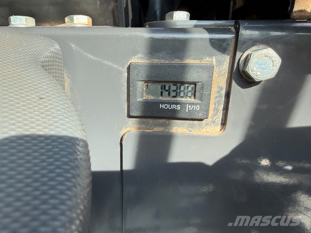 CASE CX 50 D Minikaivukoneet < 7t