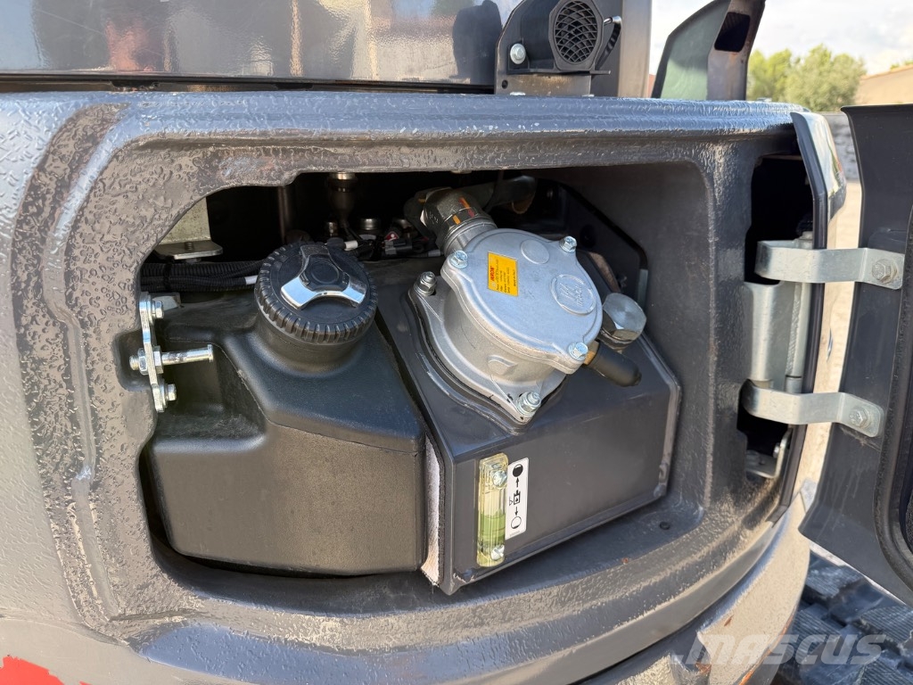 CASE CX 50 D Minikaivukoneet < 7t