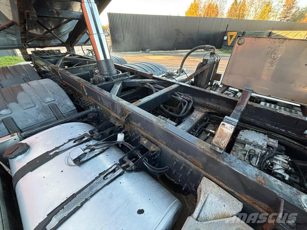 Volvo FH 540 6x4 RETARDER / BOX L=4937 mm شاحنات قلابة