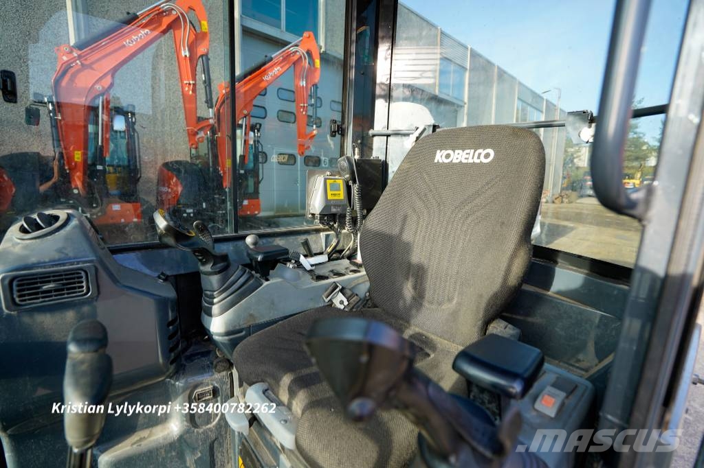 Kobelco SK17SR-3E ENGCONILLA ミニ油圧ショベル 7t以下(ミニユンボ・ミニディガー)