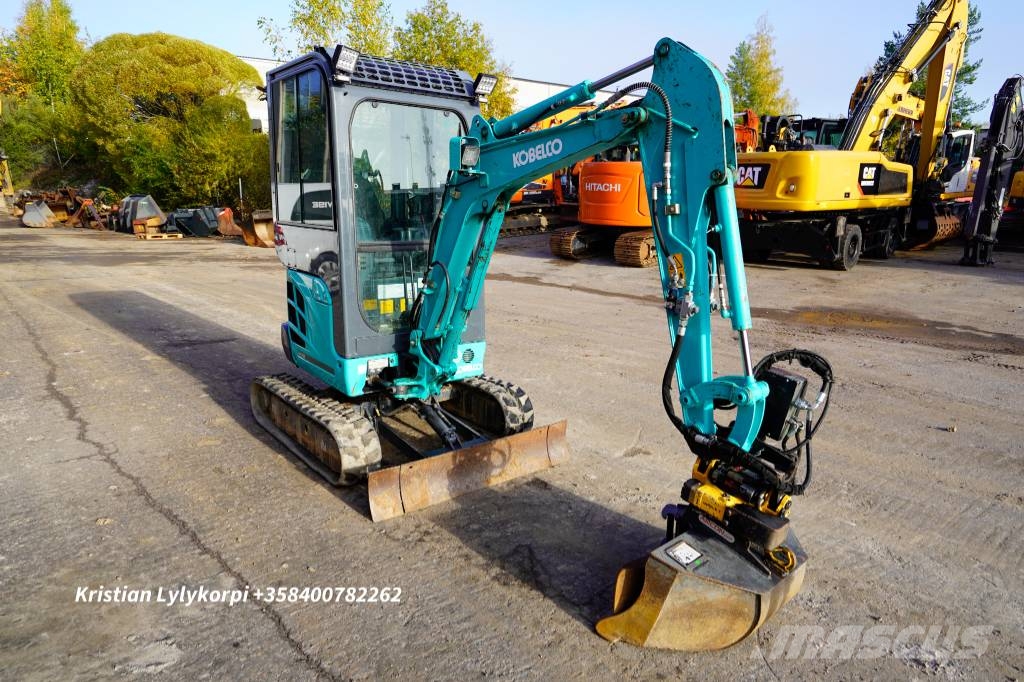 Kobelco SK17SR-3E ENGCONILLA ミニ油圧ショベル 7t以下(ミニユンボ・ミニディガー)