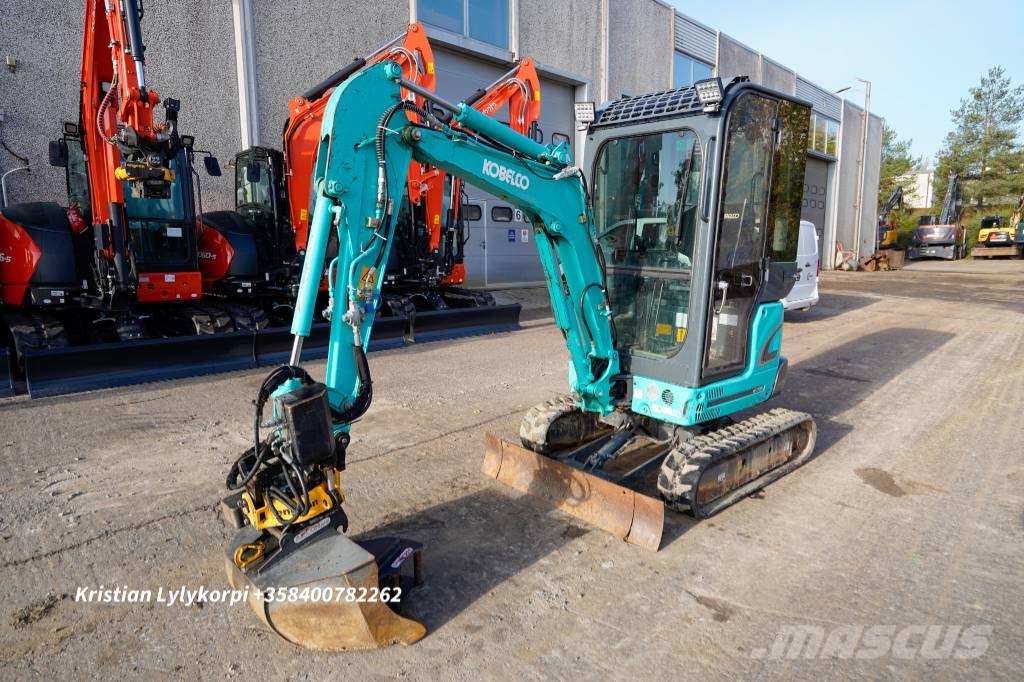 Kobelco SK17SR-3E ENGCONILLA ミニ油圧ショベル 7t以下(ミニユンボ・ミニディガー)