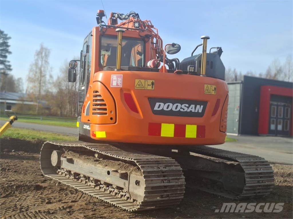 Doosan DX140LCR-5 Telakaivukoneet
