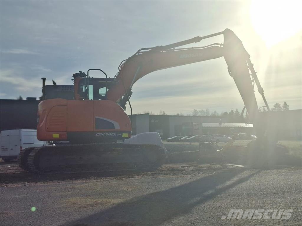 Doosan DX140LCR-5 Telakaivukoneet