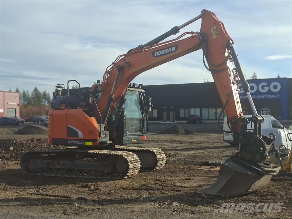 Doosan DX140LCR-5 Telakaivukoneet