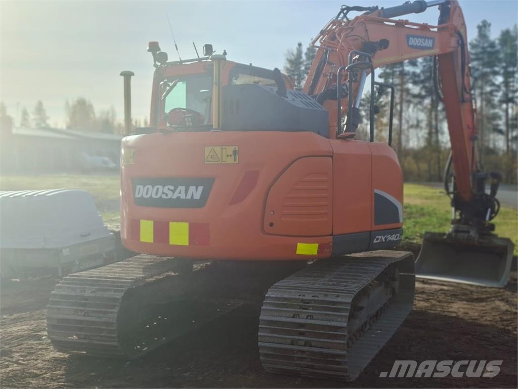 Doosan DX140LCR-5 Telakaivukoneet