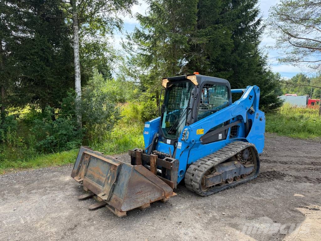 Bobcat T 590 لوادر انزلاقية التوجيه