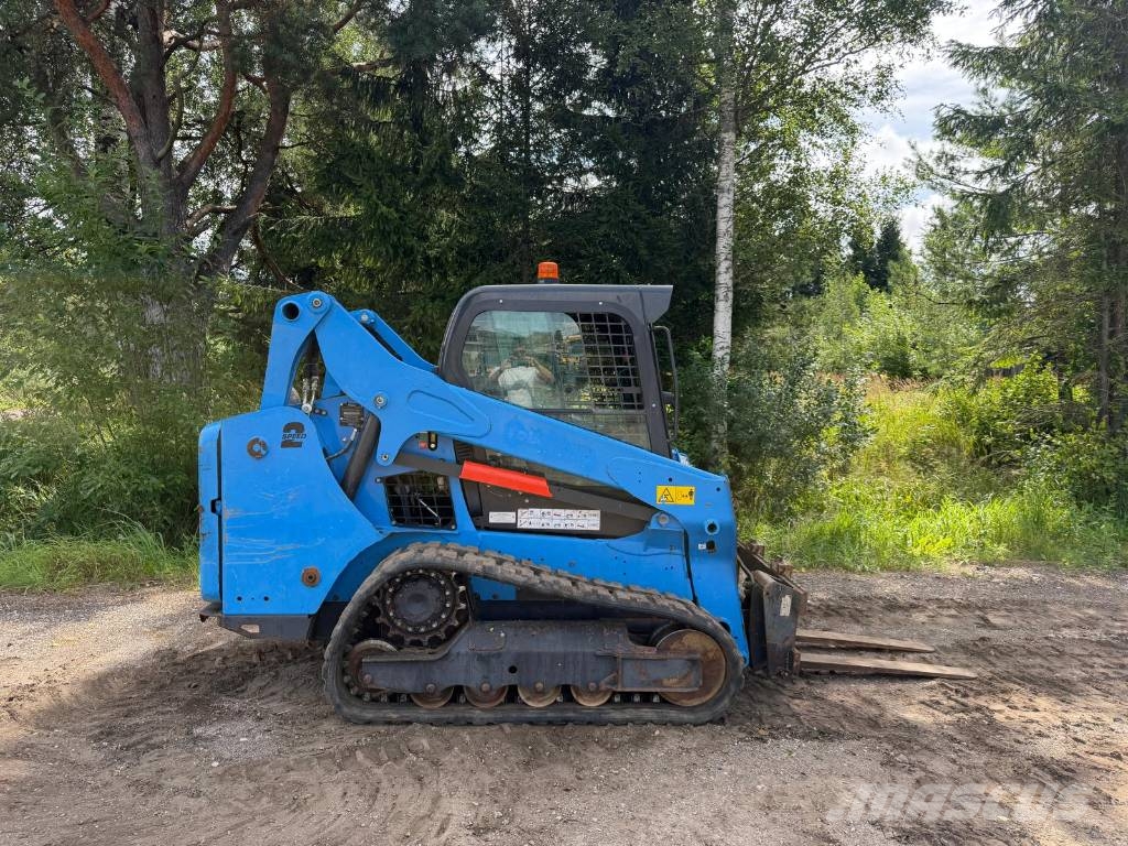 Bobcat T 590 لوادر انزلاقية التوجيه