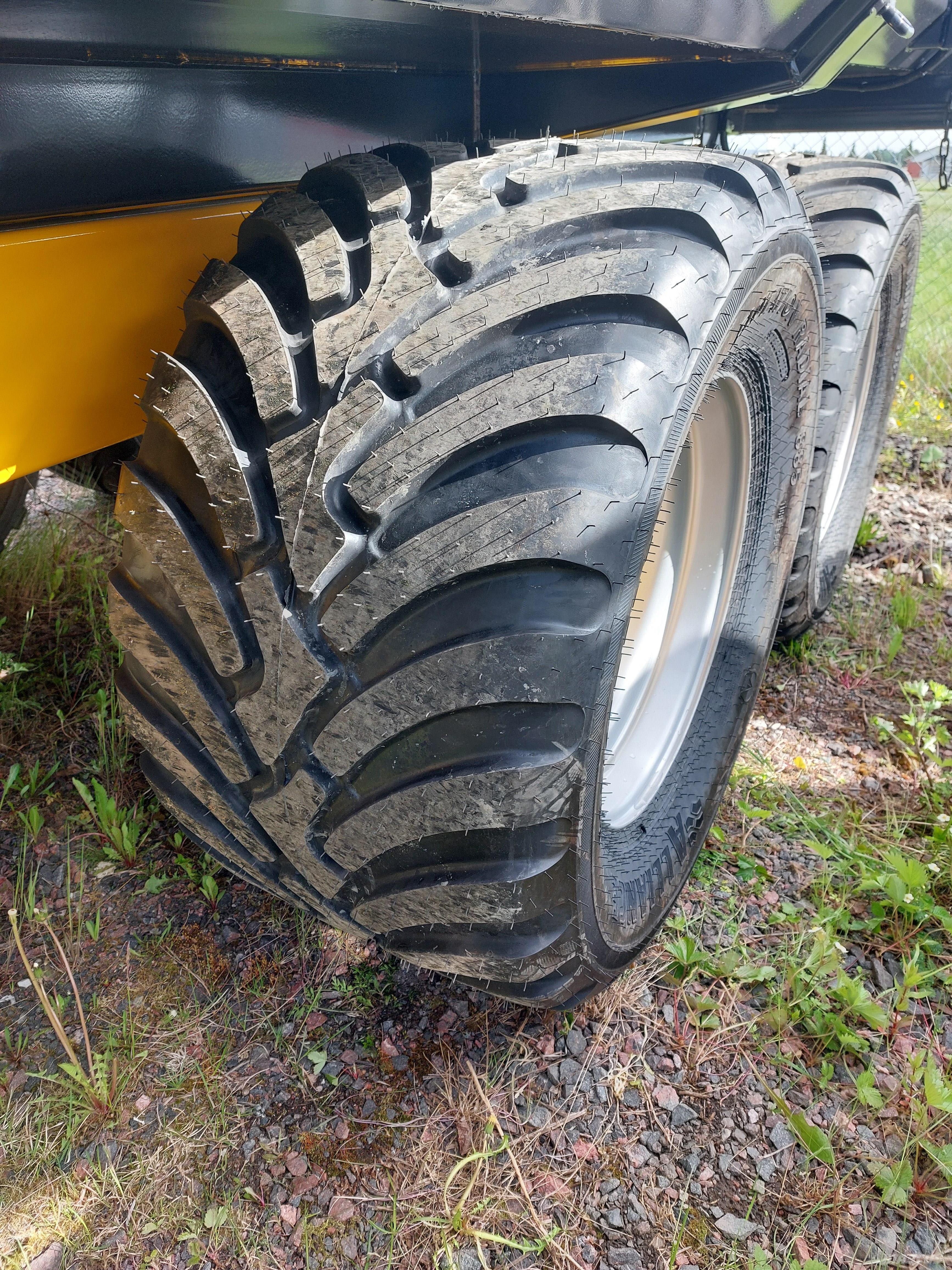 Multiva TRM 16 ダンプトレーラー