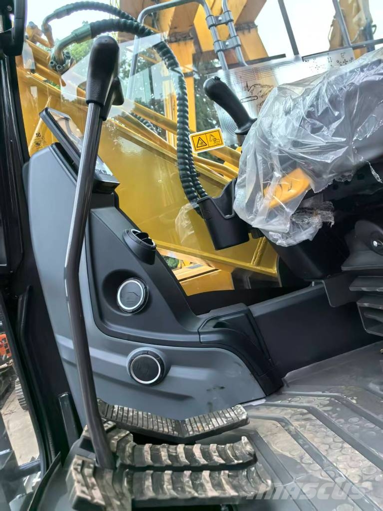 XCMG XE 135 GA Raupenbagger