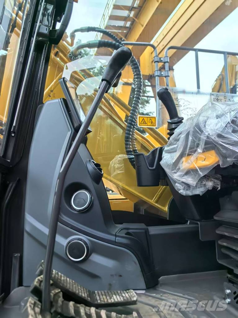 XCMG XE 135 GA Raupenbagger