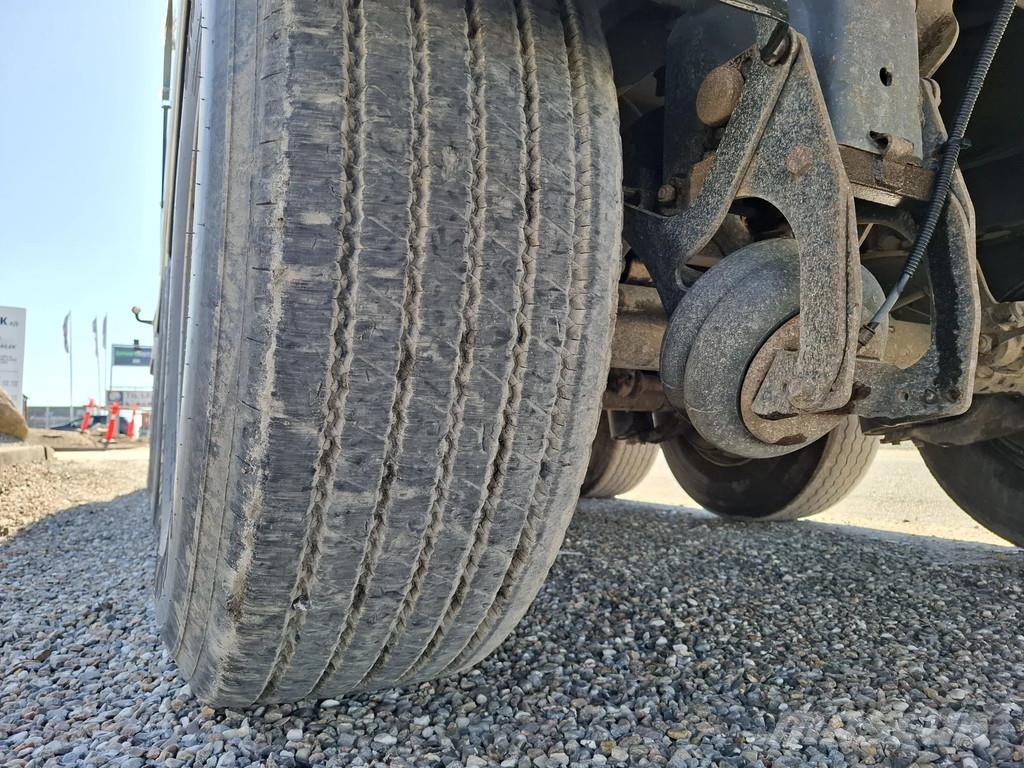 AMT 4 akslet 36 m3 tiptrailer med Ecotop Kippladerauflieger