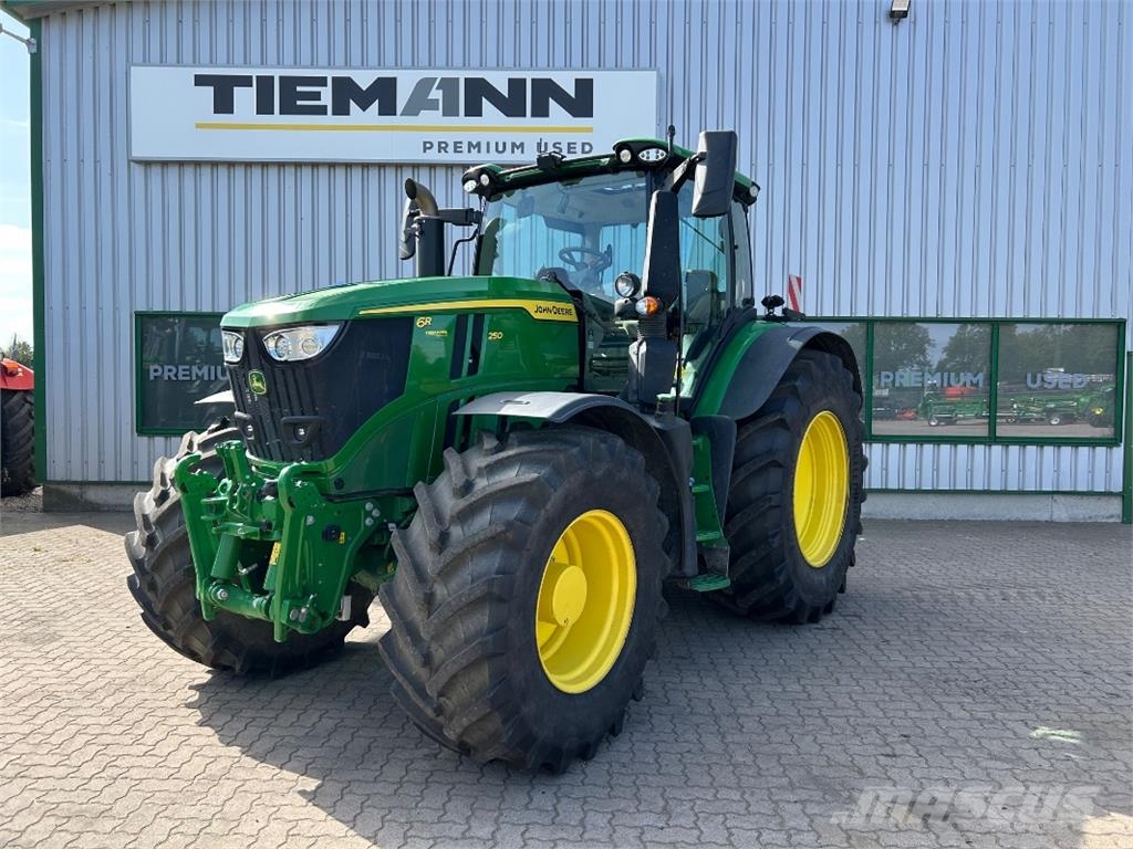 John Deere 6R 250 Traktorji