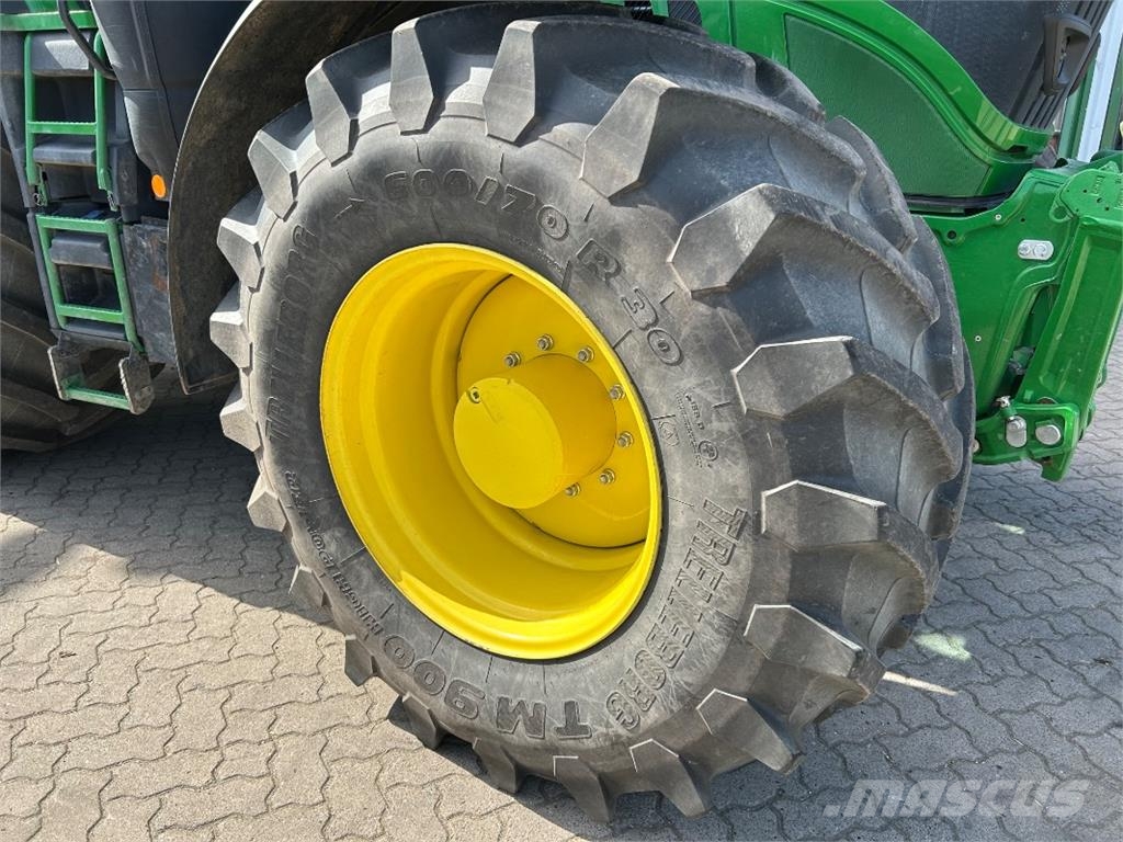 John Deere 6R 250 Traktorji