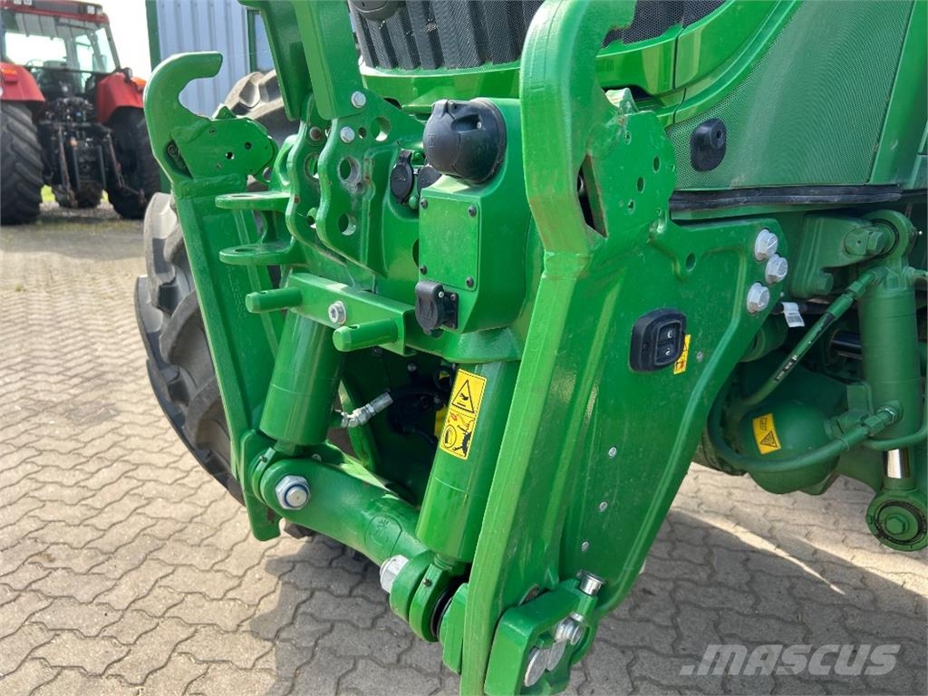 John Deere 6R 250 Traktorji