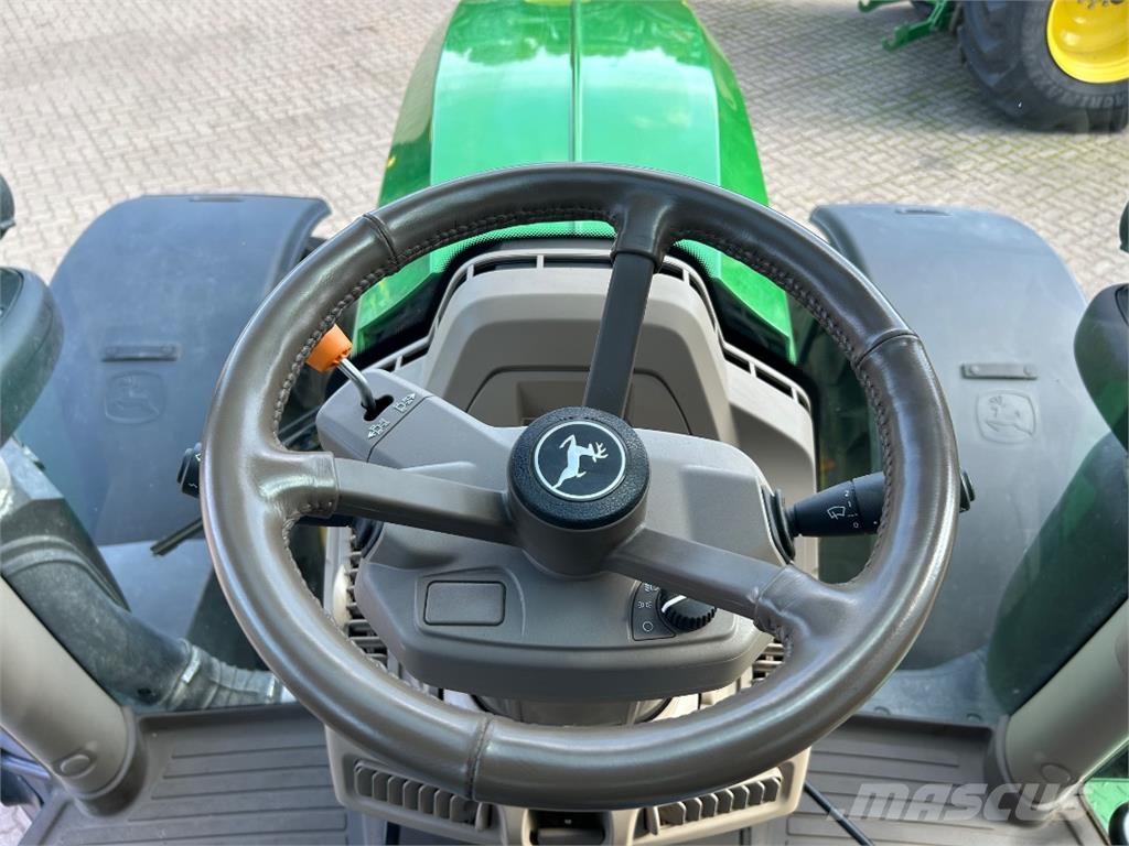 John Deere 6R 250 Traktorji