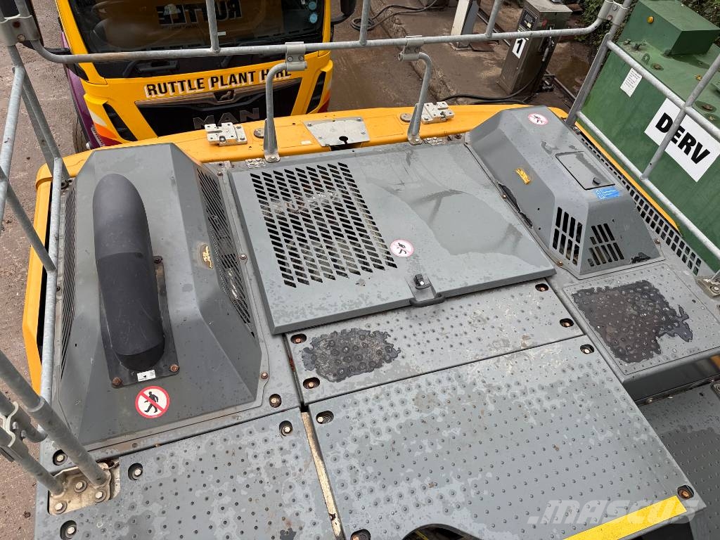 Liebherr R 930 Crawler excavators