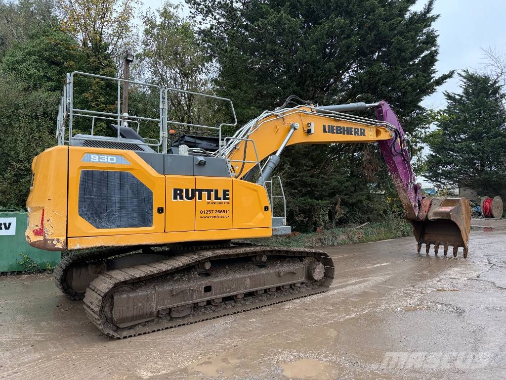 Liebherr R 930 Crawler excavators