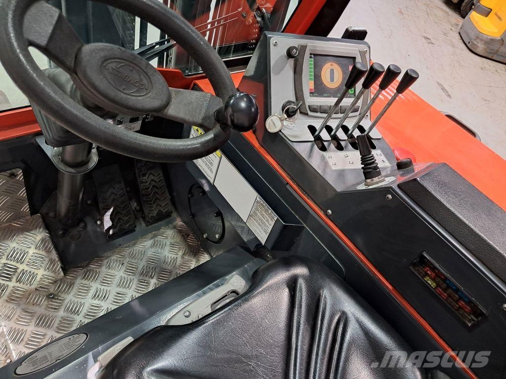 Combilift CBE2500 Γερανοί πλευρικής φόρτωσης εμπορευματοκιβωτίων