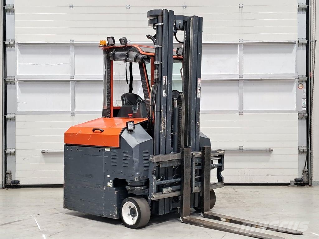 Combilift CBE2500 Γερανοί πλευρικής φόρτωσης εμπορευματοκιβωτίων