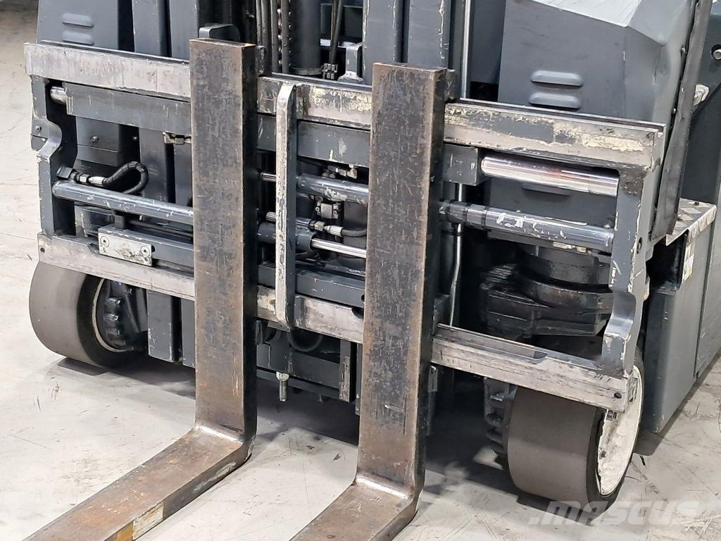 Combilift CBE2500 Γερανοί πλευρικής φόρτωσης εμπορευματοκιβωτίων