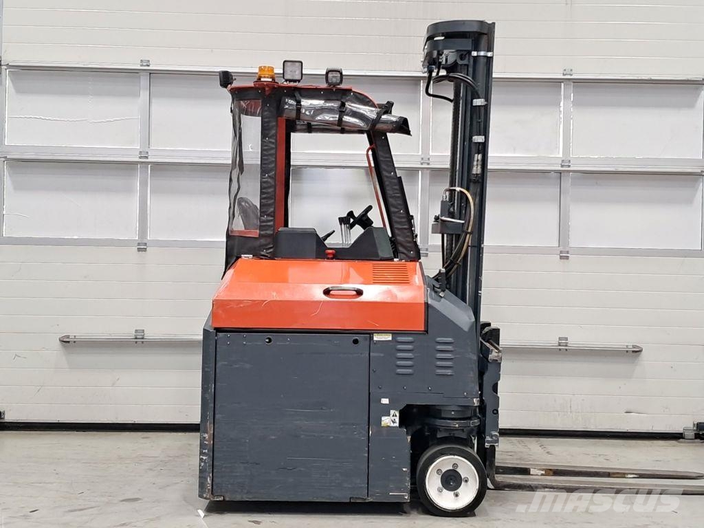 Combilift CBE2500 Γερανοί πλευρικής φόρτωσης εμπορευματοκιβωτίων