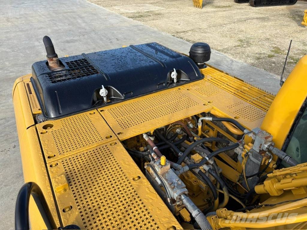 CAT 330 CL Kāpurķēžu ekskavatori