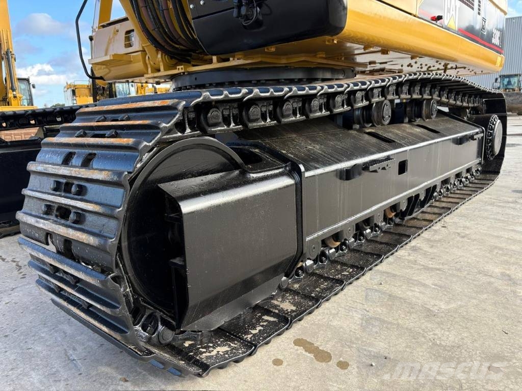 CAT 330 CL Kāpurķēžu ekskavatori
