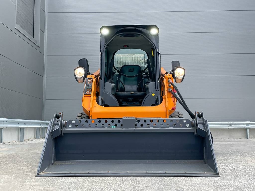 CAT 226D Schrankladers