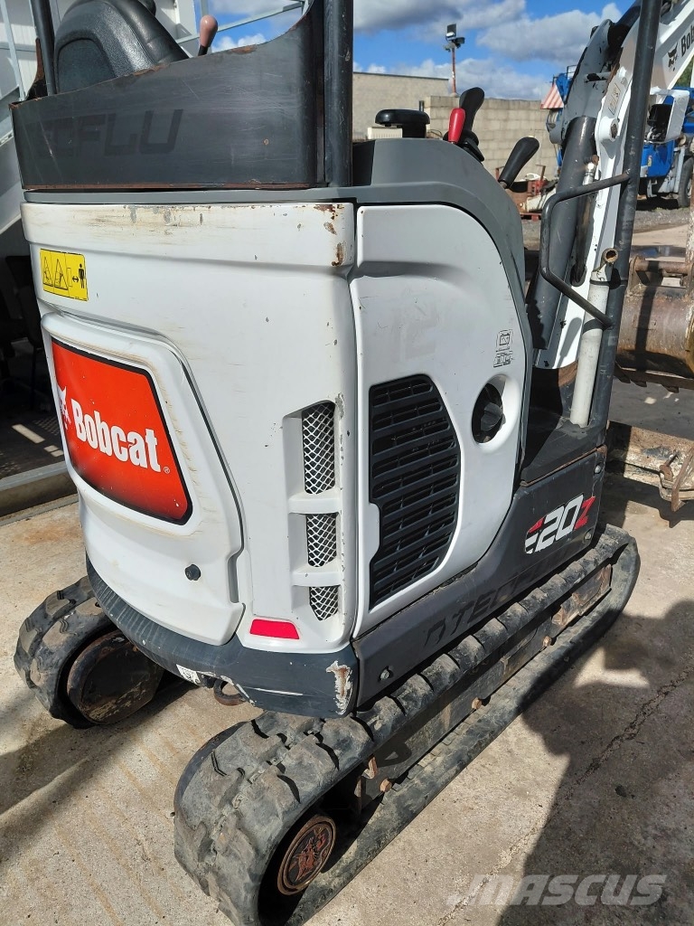 Bobcat E 20z Mini pelle < 7t