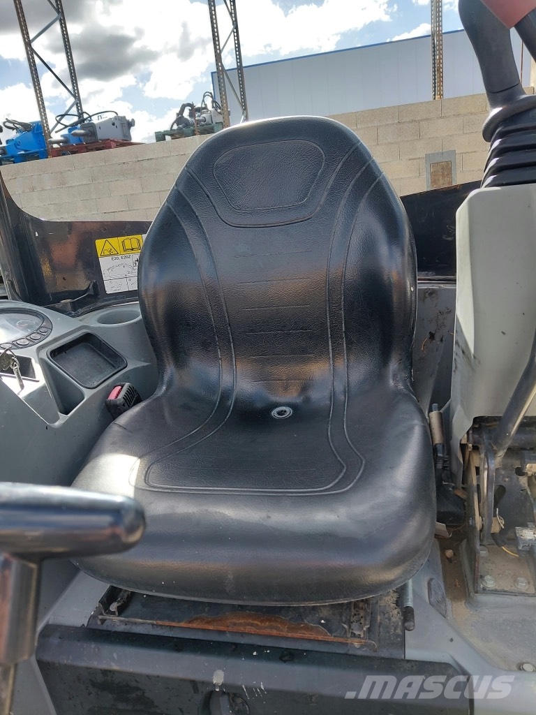 Bobcat E 20z Mini pelle < 7t