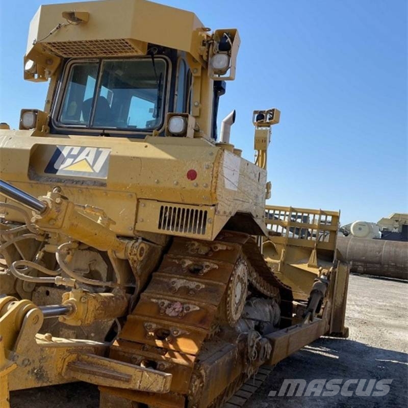 CAT D 7 R ブルドーザー