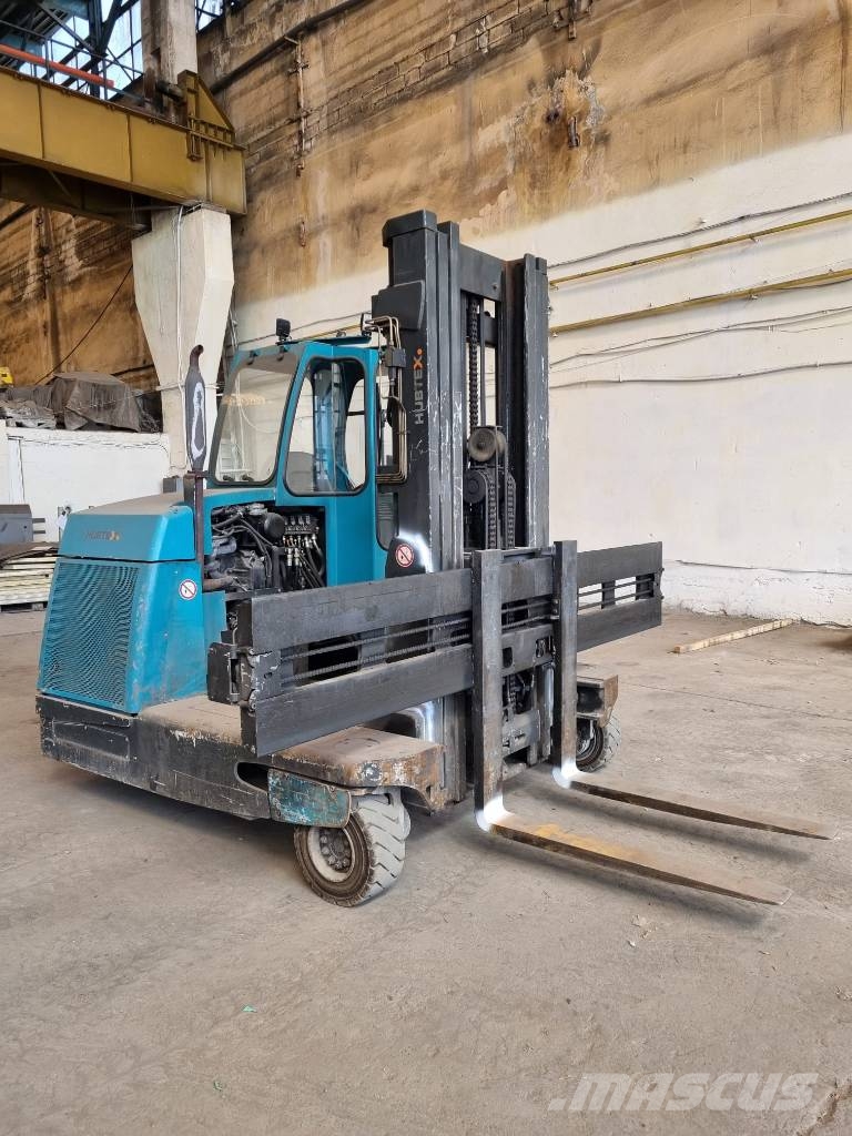 Hubtex DQ 40-G Sideloader